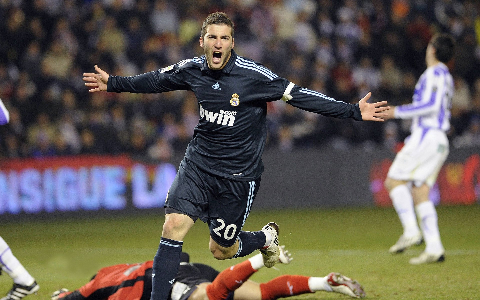 孤本之战，门迪的北欧远征，多特蒙德跨越维京防线的唯一密钥